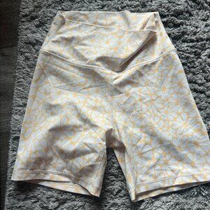 Wilo size small biker shorts